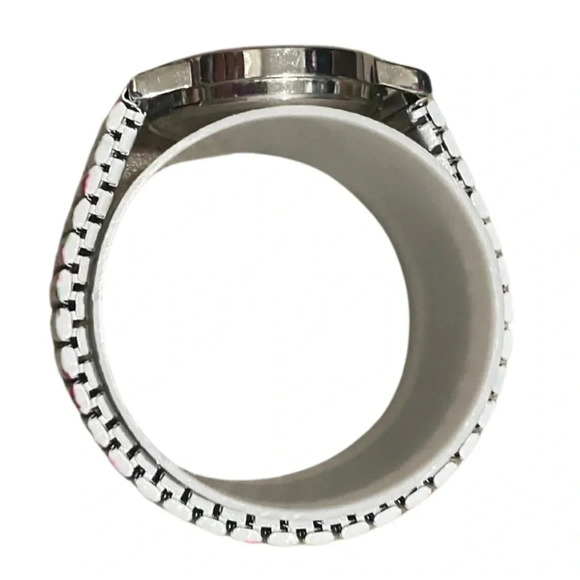 White Floral Expansion
Wristwatch Women's
Signature Collection by Avon - Picture 10 of 10